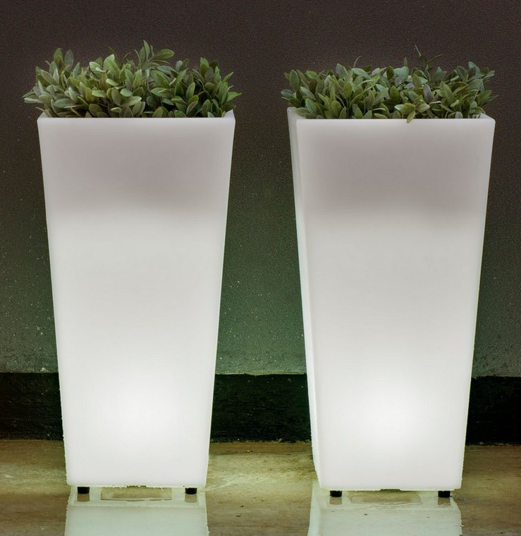 Newgarden Melisa 40 Ø40XH90 cm verlichte bloempot Newgarden Melisa 40 Ø40XH90 cm verlichte bloempot