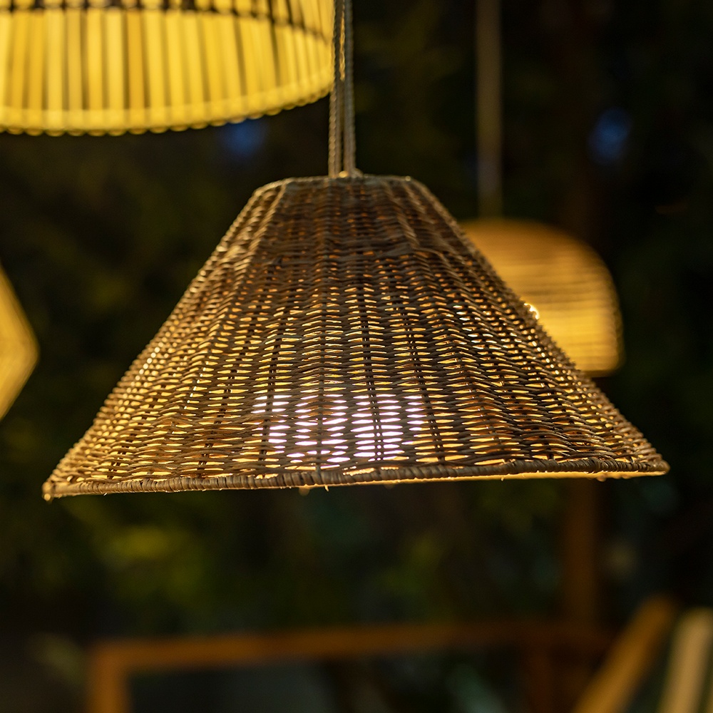 Buiten hanglamp Rotan Calobra draadloos / oplaadbaar made by NewGarden