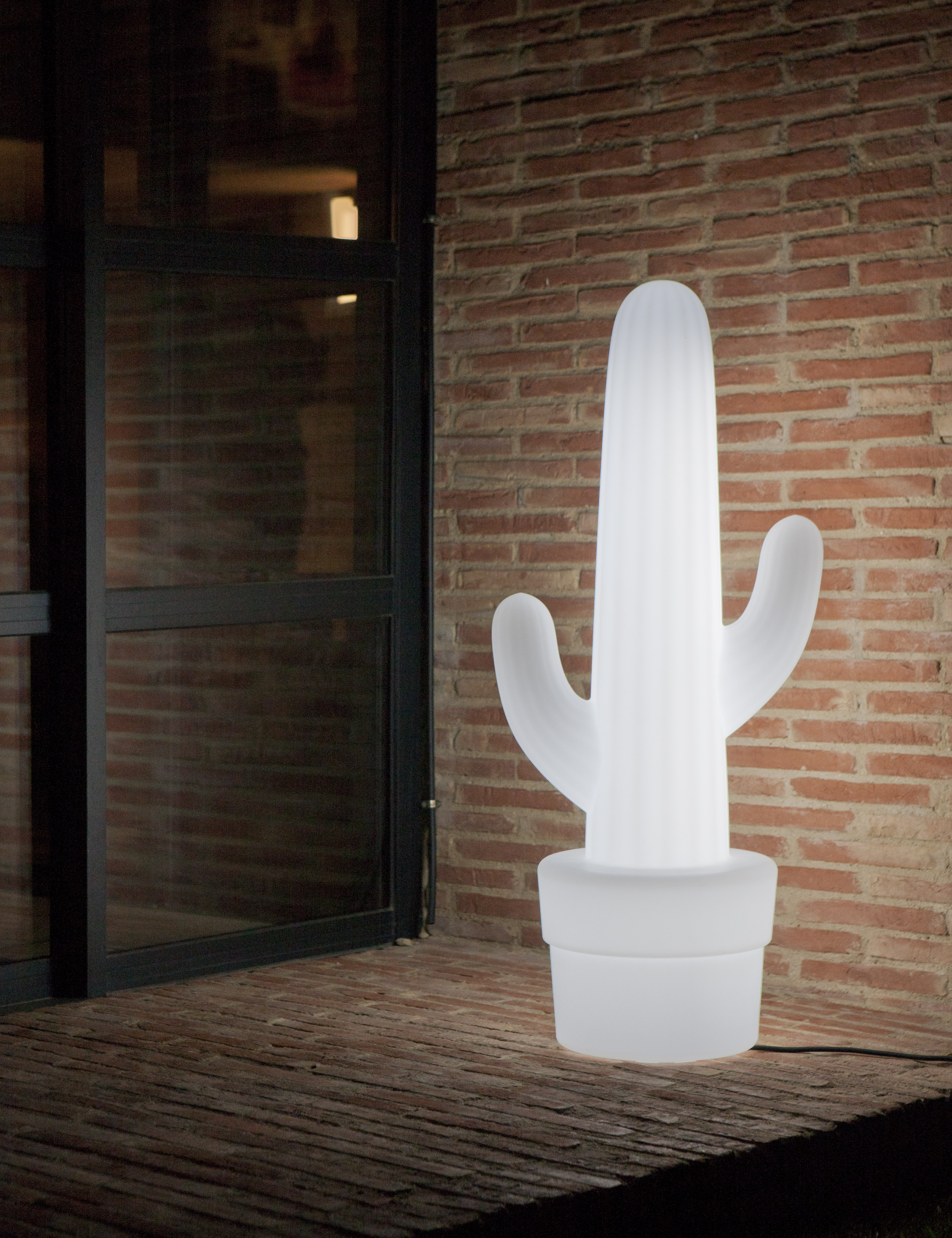 NewGarden Kaktus 100cm buitenverlichting LED staande lamp wit kunststof