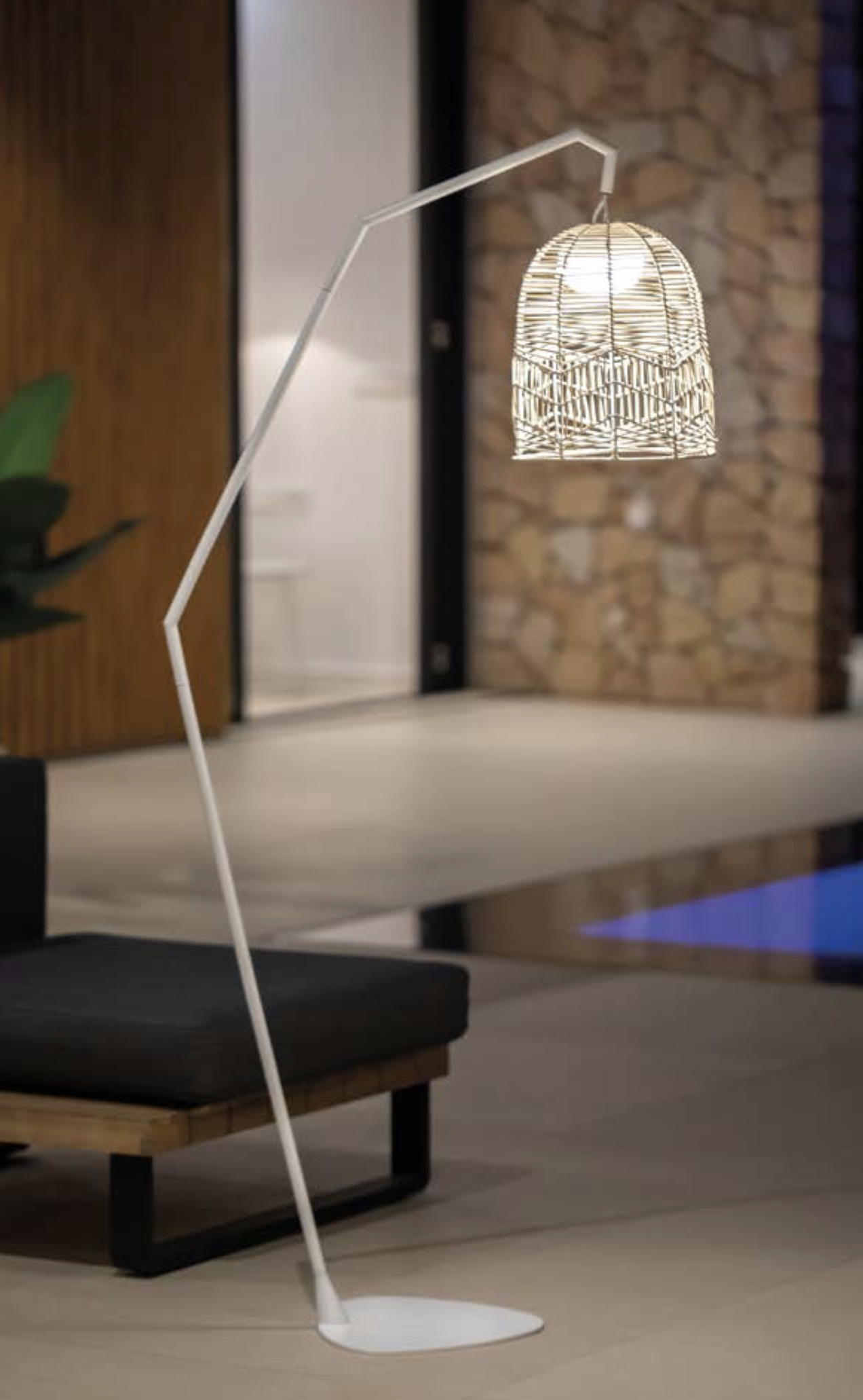 Santorini buitenlamp 165 cm hoog draadloos / oplaadbaar made by NewGarden
