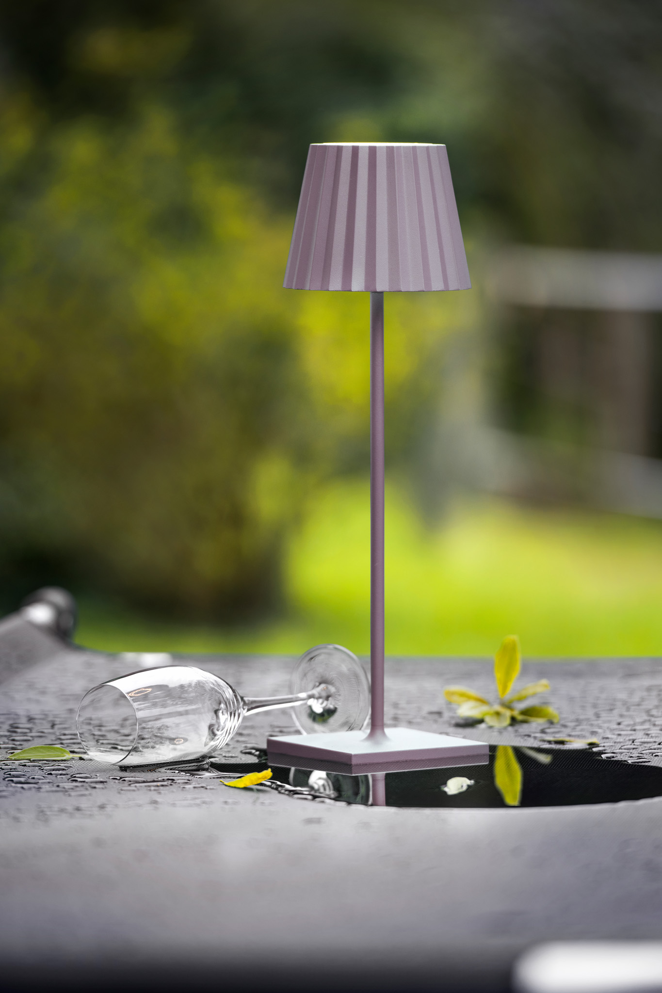 Sompex Troll 2.0 LED buiten tafellamp | oplaadbaar (accu) | Aluminium | Dimbaar | roze | waterdicht IP54