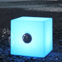 CubyPlay 20 verlichte kubus LED multicolor, wireless en incl. Bluetooth speaker. 20 x 20 cm