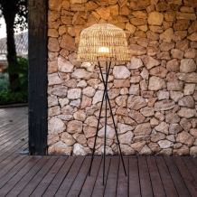 Amalfi staande buitenlamp 148 cm hoog draadloos / oplaadbaar made by NewGarden