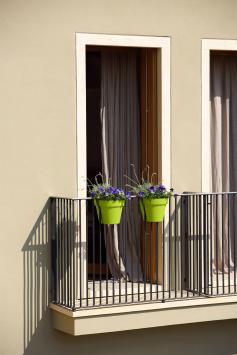 Buiten balkonbloempot BE UP 33x25x H25 cm groen (Lime groen) Euro3Plast