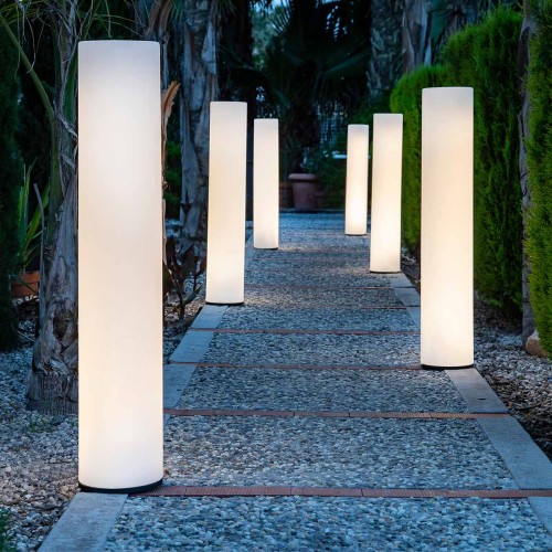 Fity 100 draadloos /LED Multicolor/battery oplaadbaar/ buitenverlichting LED made by NewGarden