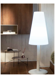 Vasar Histoire staande lamp 154 cm hoog made by modum