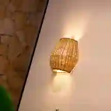 Buiten wandlamp Saona 25 Rotan draadloos / oplaadbaar made by NewGarden