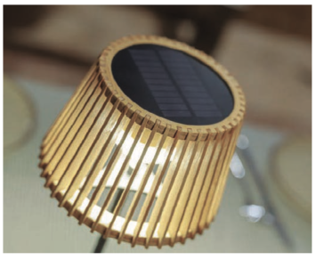 Buiten tafelamp Okinawa bamboe draadloos / Solar - oplaadbaar made by NewGarden